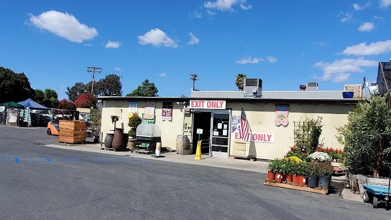 Green Thumb Nursery - Lake Forest